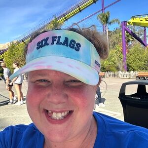 Meet your Posher, Desiree